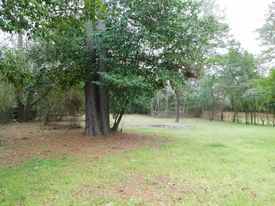 618 Temple, Woodville, TX 75979 - #3