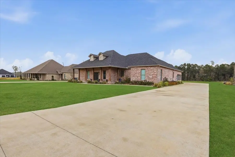 9448 Acadian Way, Orange, TX 77630 - #2