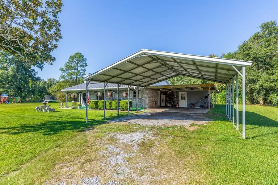 2605 N 10th St., Orange, TX 77630 - #3