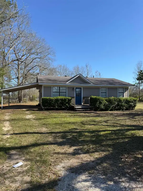 625 S 3rd, Silsbee, TX 77656