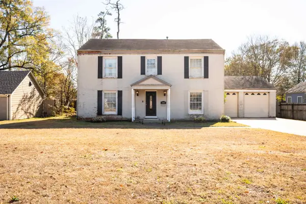 2585 Gladys Ave., Beaumont, TX 77702