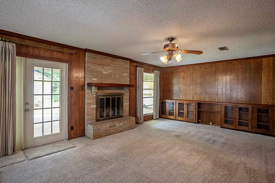 2812 Fairway, Orange, TX 77630 - #3