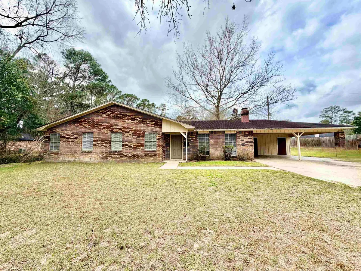 923 N NELLIUS, Woodville, TX 75979 - #1