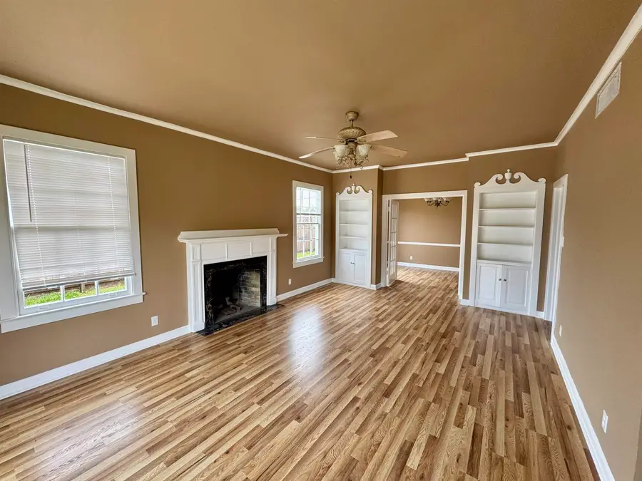 1280 W Lucas, Beaumont, TX 77706 - #3