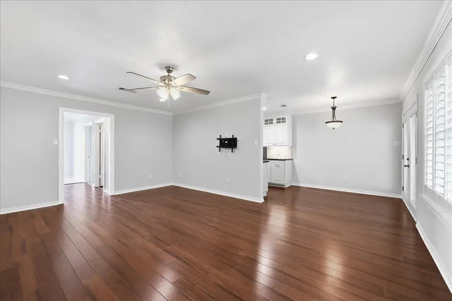 1050 Parkmeadow, Beaumont, TX 77706 - #2