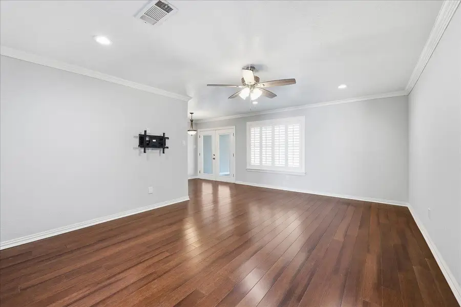 1050 Parkmeadow, Beaumont, TX 77706 - #3