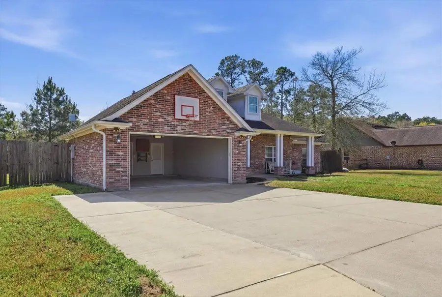 1045 Cedar Ridge, Orange, TX 77632 - #2