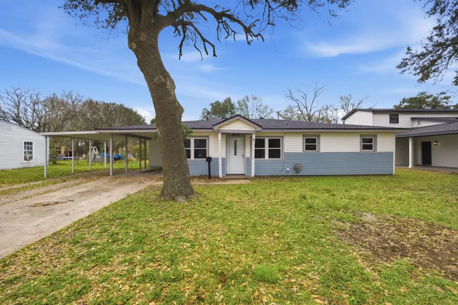 2241 5th St, Port Neches, TX 77651 - #2