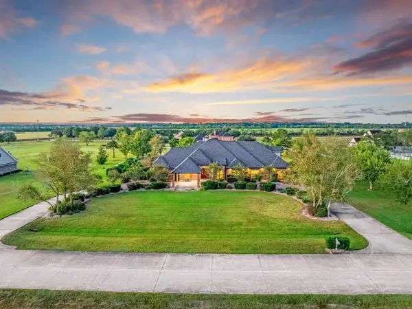 8315 Anastasia Ave., Beaumont, TX 77705