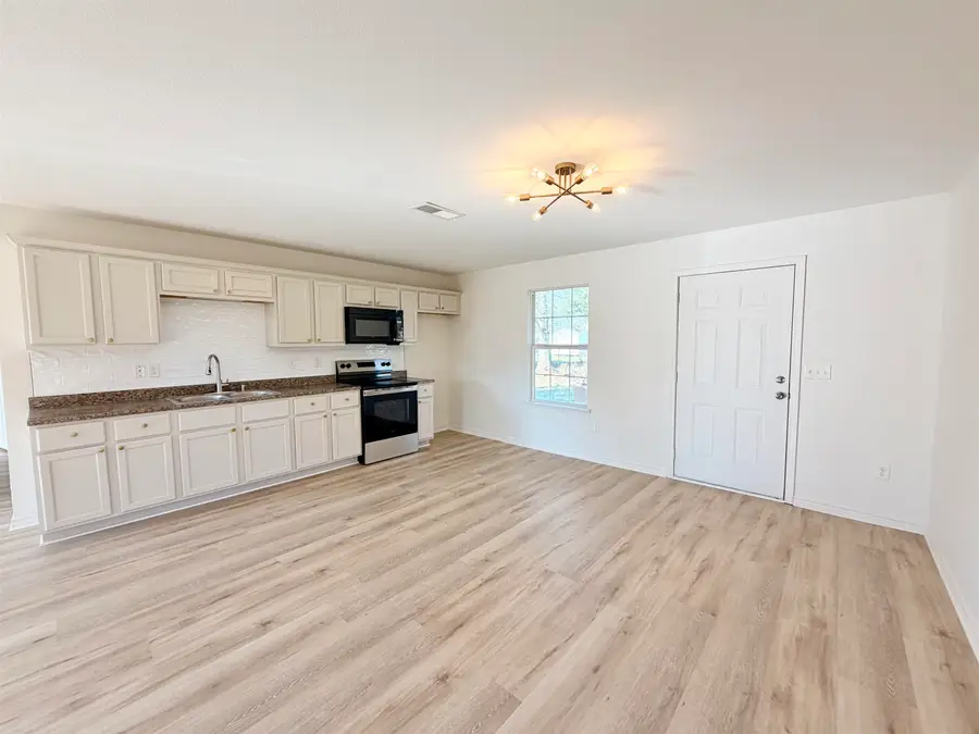 3000 Ruby, Groves, TX 77619 - #2