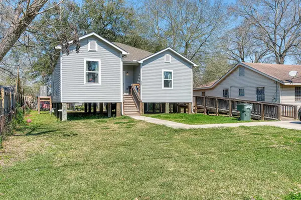 255 Alabama, Beaumont, TX 77705