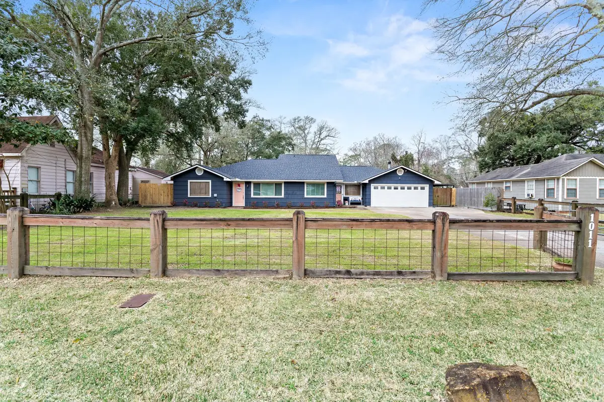 1011 CENTRAL Dr, Beaumont, TX 77706 - #1