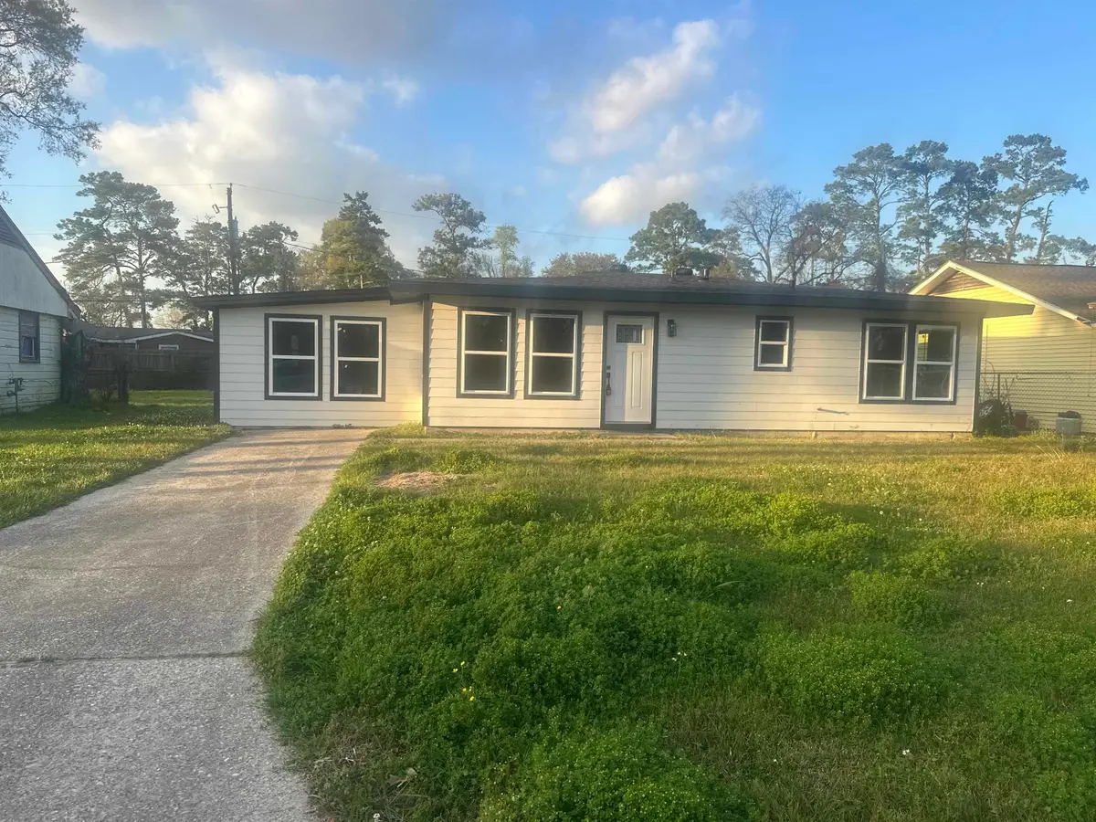 5260 Landry, Beaumont, TX 77708 - #1