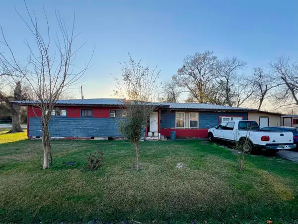 2950 Waco St, Beaumont, TX 77701