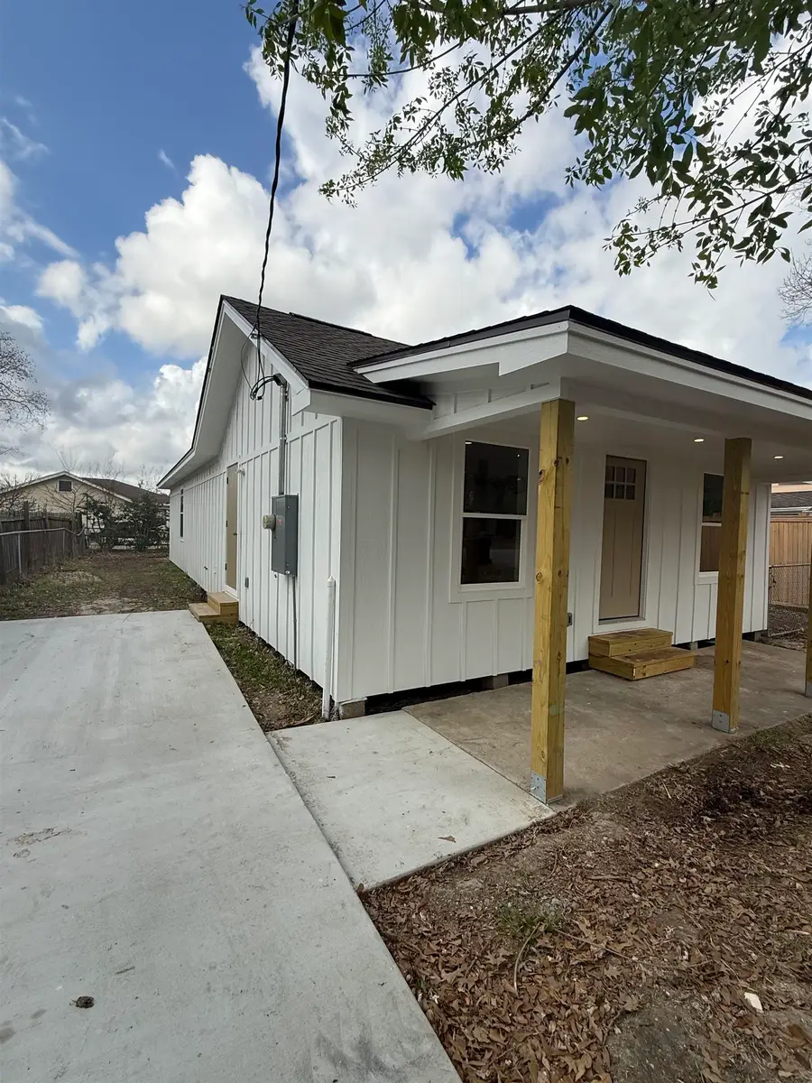 1420 Avenue M, Nederland, TX 77627 - #3