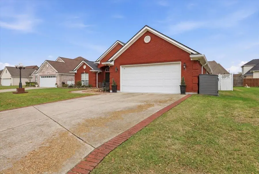 3116 Birchwood Triangle, Port Arthur, TX 77642-9999 - #2