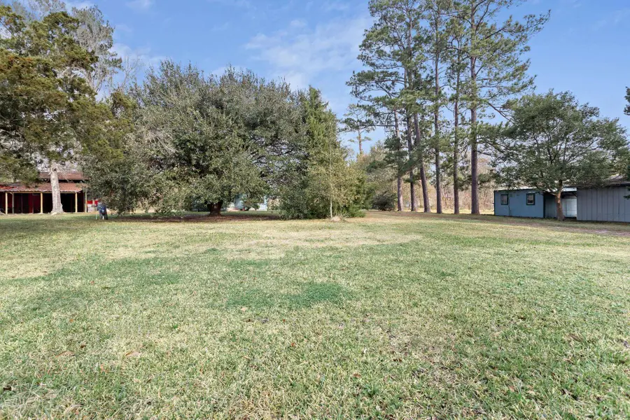 2261 Killian Rd, Orange, TX 77632-8858 - #2