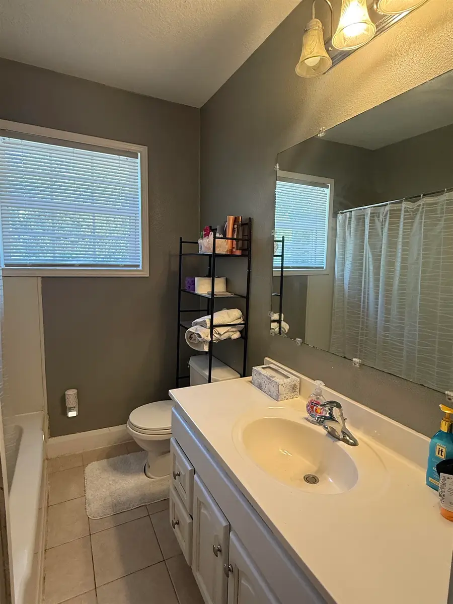 6217 32nd St, Groves, TX 77619-4502 - #2