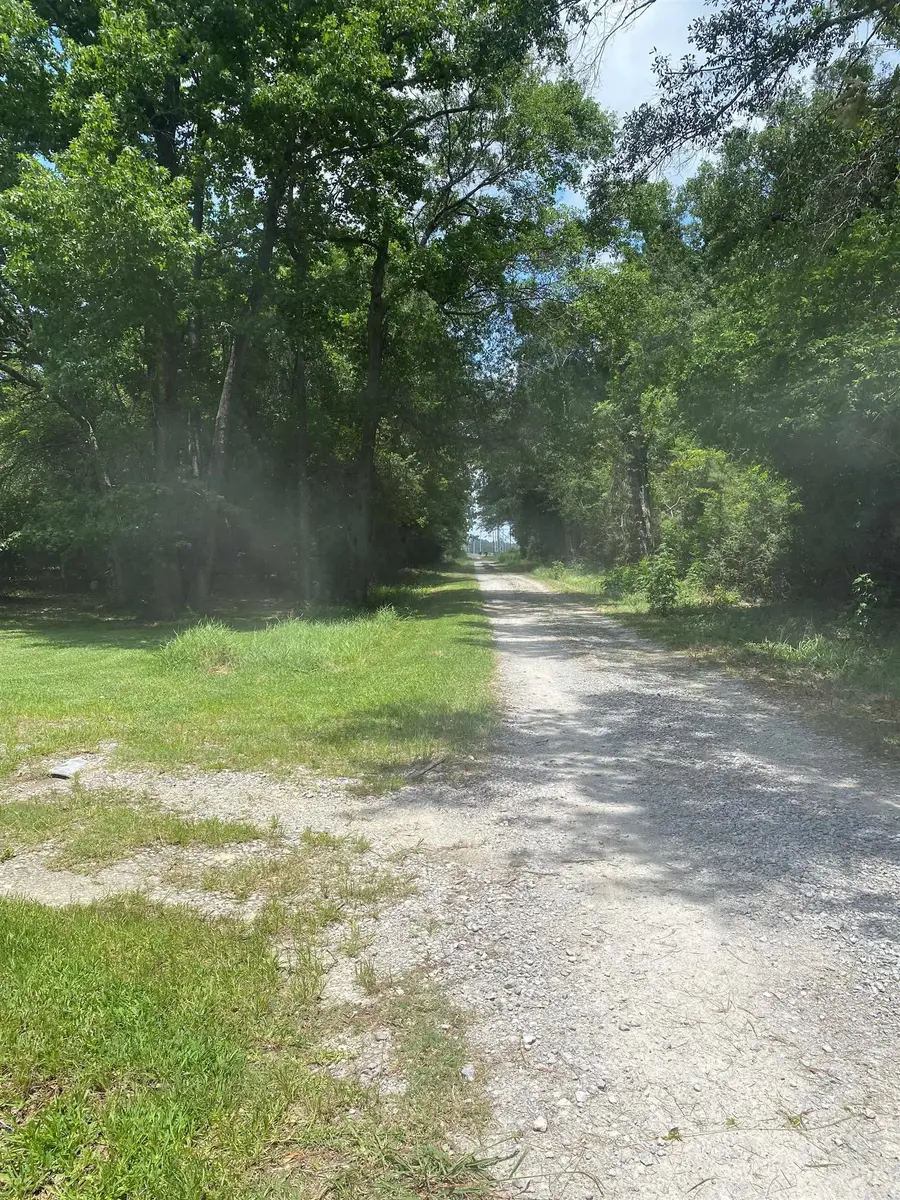 8436 Bessie Heights Rd, Orange, TX 77630 - #3