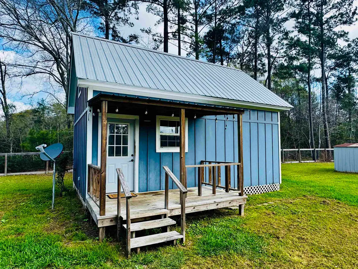 6364 Crosstimber Dr, Mauriceville, TX 77632 - #1