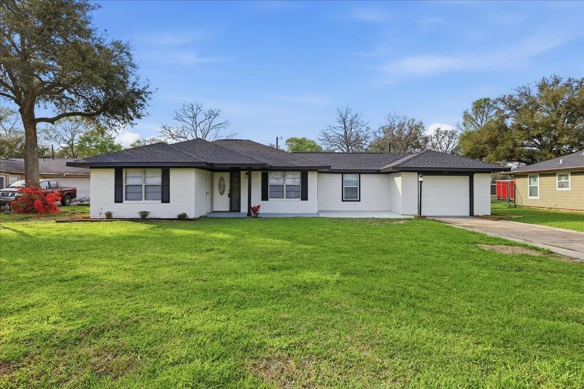 4333 Lakeshore, Port Arthur, TX 77642 - #1