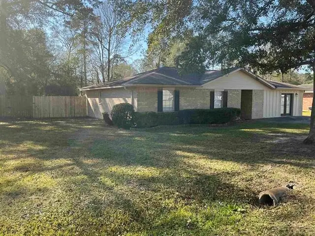 1460 Willow Bend Dr, Vidor, TX 77662-6634 - #3