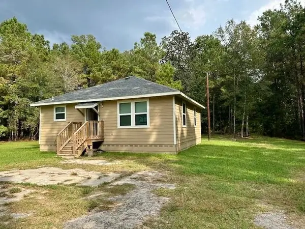 165 Oakcliff, Lumberton, TX 77657
