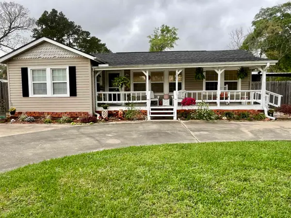 3005 W Lucas Dr., Beaumont, TX 77706