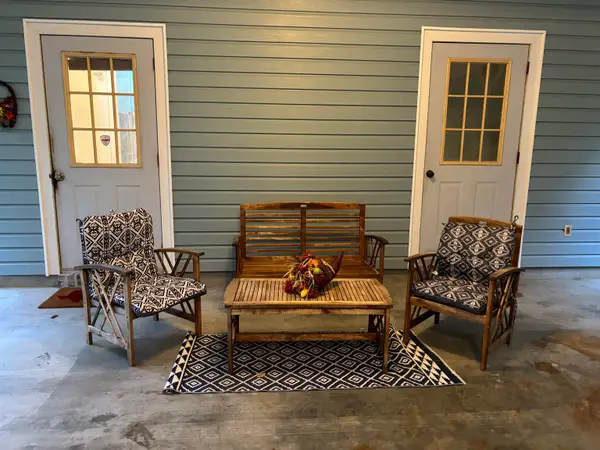 411 Nutpine, Village Mills, TX 77612