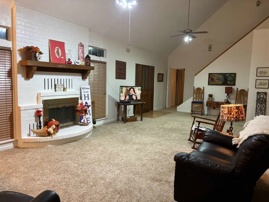 411 Nutpine, Wildwood, TX 77612 - #3