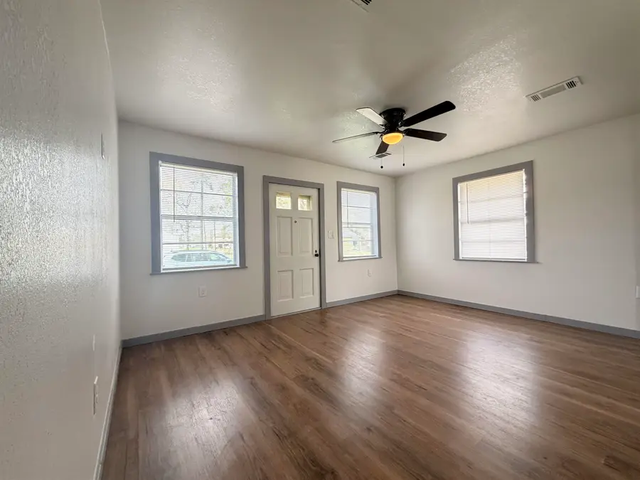 301 Morrell, Orange, TX 77630 - #2