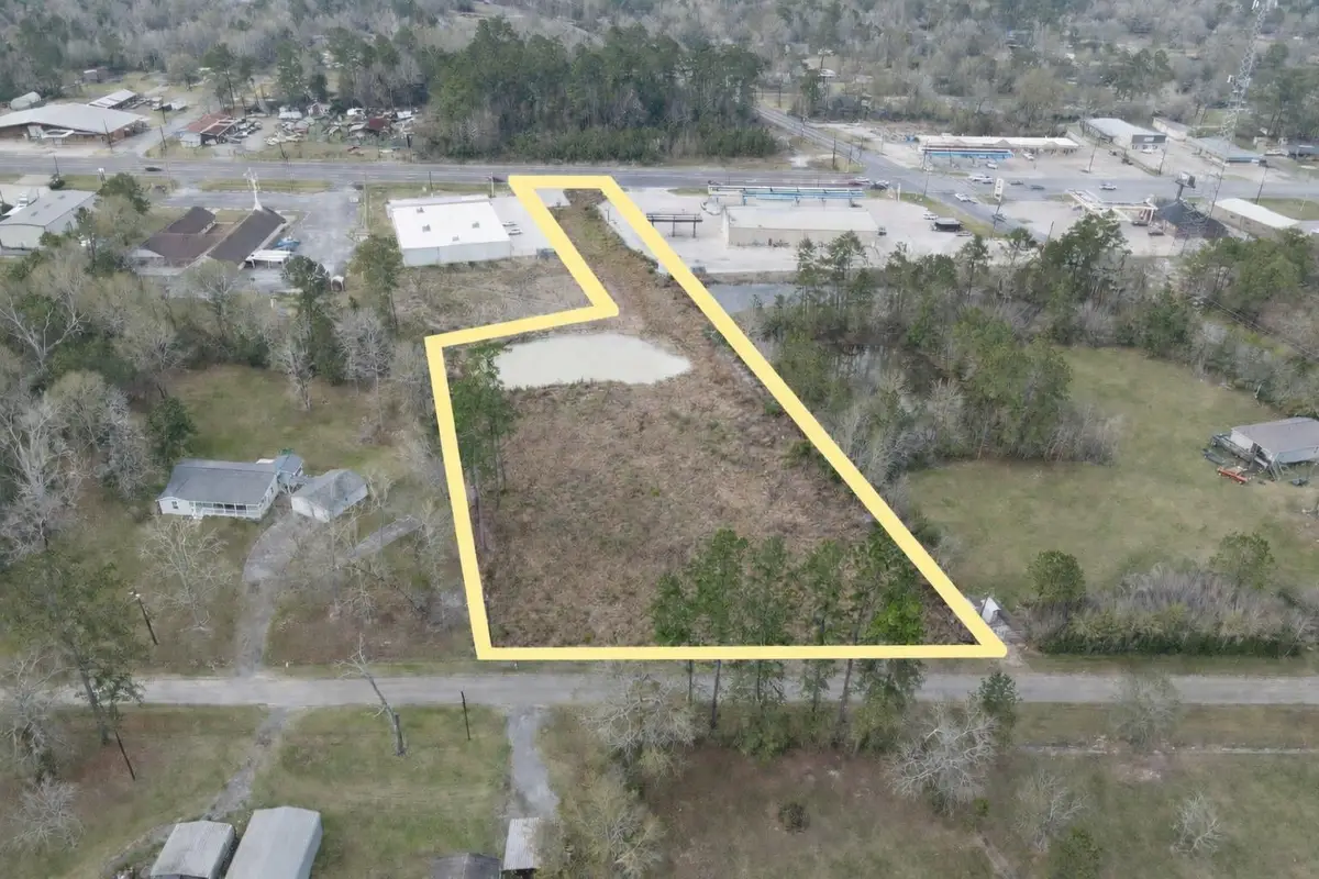 2870 Hwy 12, Vidor, TX 77662 - #1