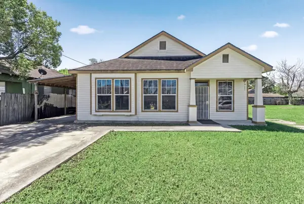 1372 Orange, Beaumont, TX 77701