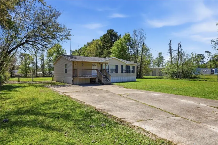 385 W Davis Loop, Vidor, TX 77662 - #2