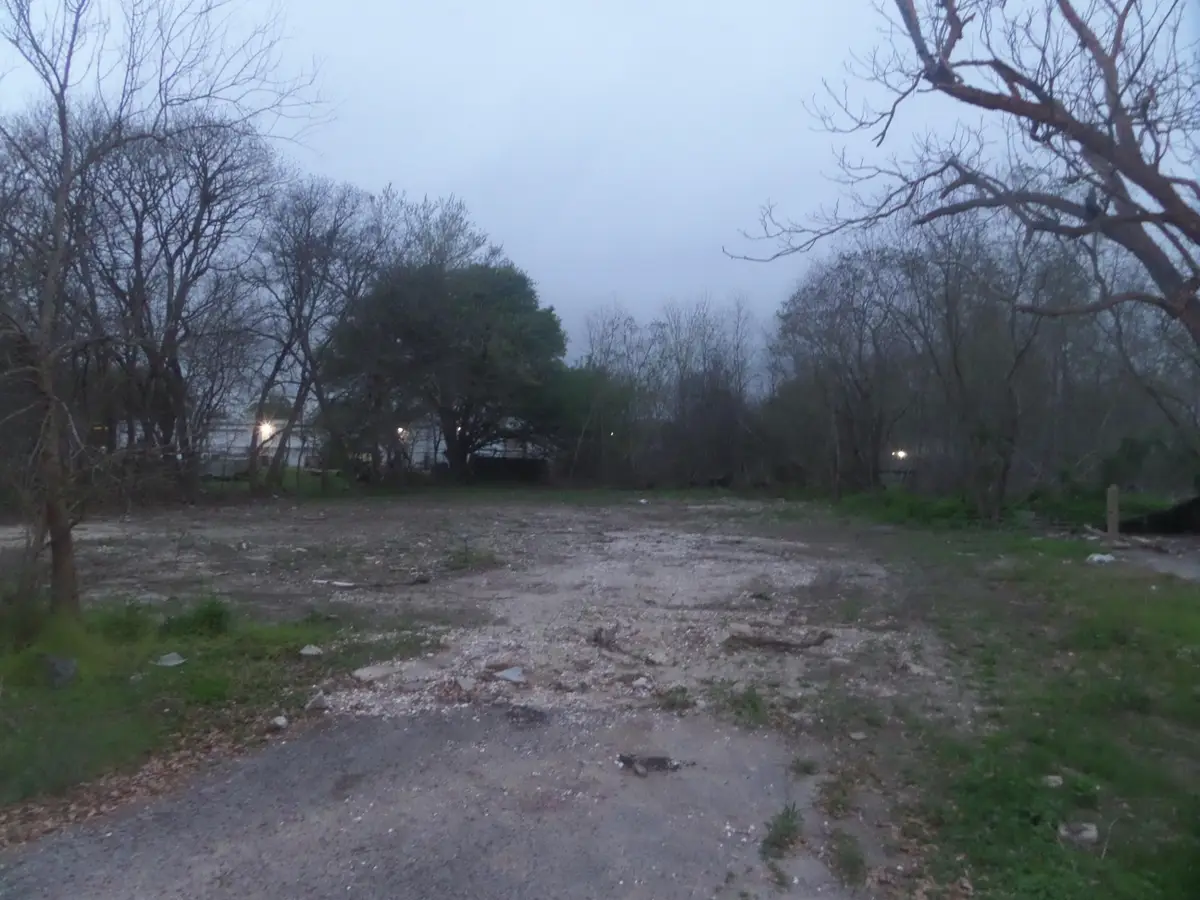 6109 Willis, Groves, TX 77619 - #1