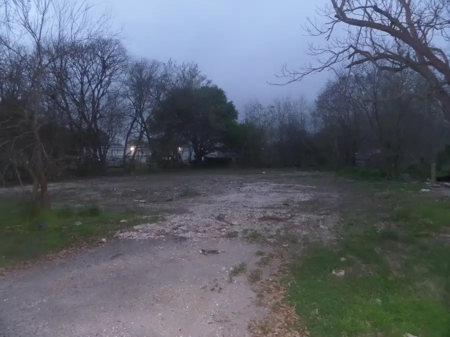 6109 Willis, Groves, TX 77619 - #2