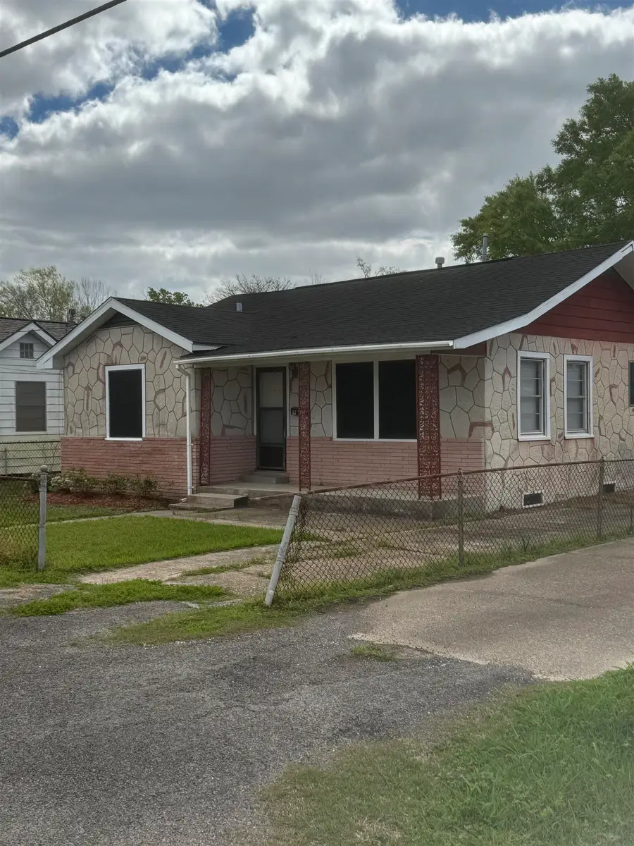 1965 May, Beaumont, TX 77705 - #2