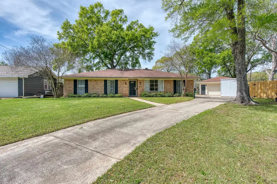 1995 Carson, Beaumont, TX 77706 - #2