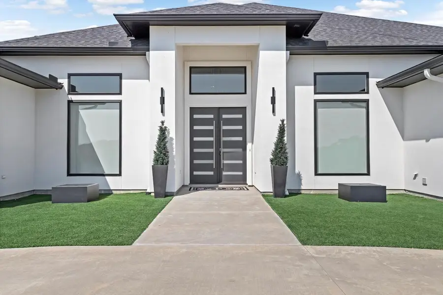 7720 N Lakeside Dr, Beaumont, TX 77707 - #3