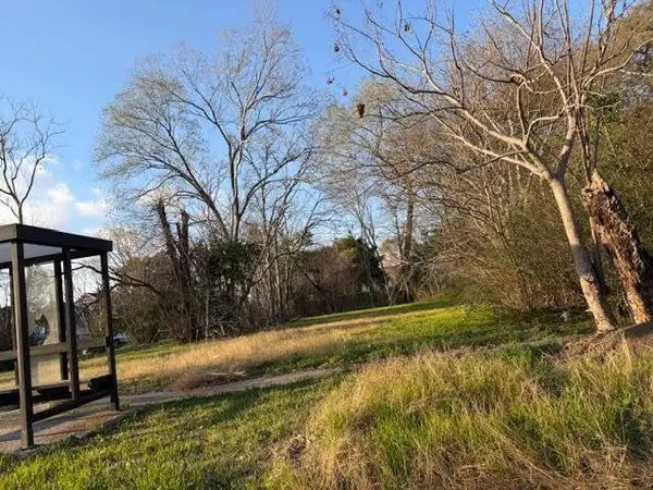 1728 Liberty, Beaumont, TX 77701