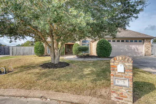 675 WINCHESTER, Bridge City, TX 77611