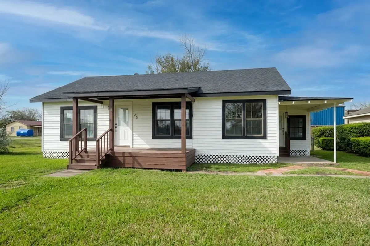 125 E Crosby, Sour Lake, TX 77659 - #1