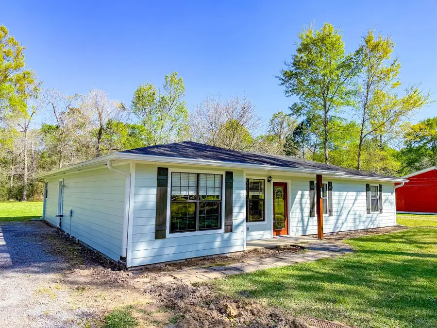 2714 Carabelle, Vidor, TX 77662 - #2