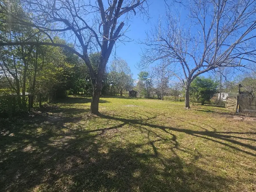 2412 Collins, West Orange, TX 77630 - #3