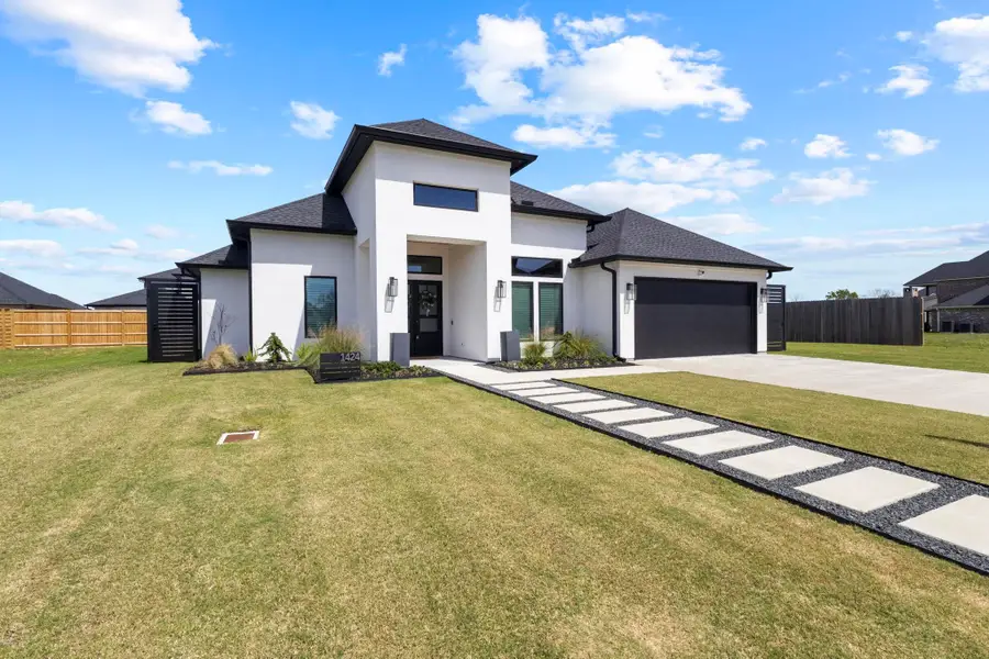 1424 Augustine, Port Neches, TX 77651 - #2