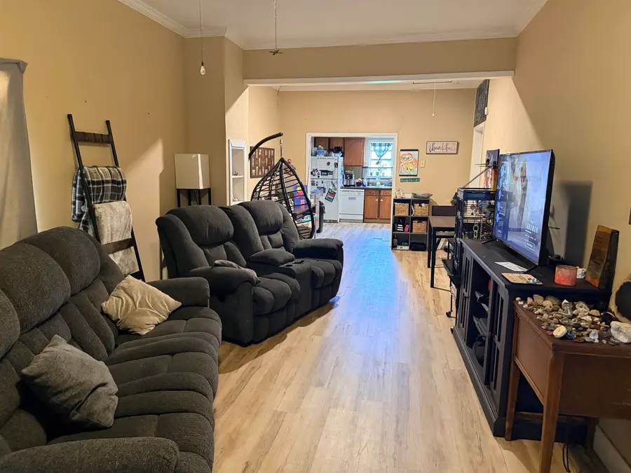 5730 Monroe St, Groves, TX 77619 - #3