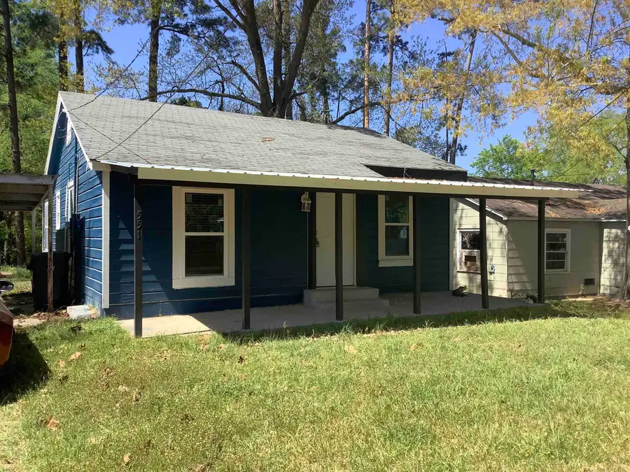 551 Third Street, Jasper, TX 75951 - #2