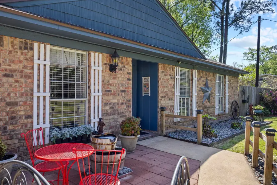 2616 Alvin Ln, Orange, TX 77632 - #2