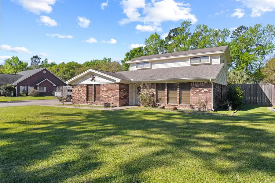 1801 Chimney Rock, Orange, TX 77630 - #2