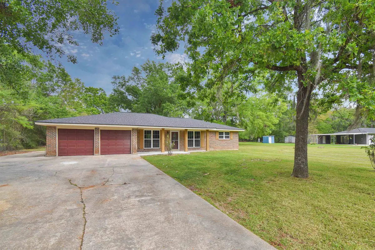 2968 Parish Cemetery Rd, Orange, TX 77632 - #1